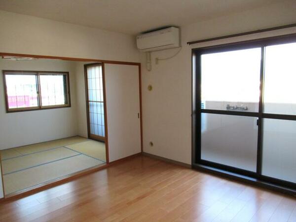 apartment 山形県新庄市沖の町４－３１ 米山ビル