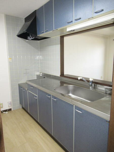apartment 山形県新庄市沖の町４－３１ 米山ビル