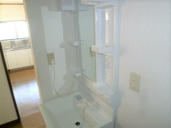 apartment 群馬県邑楽郡邑楽町大字篠塚
地図を見る