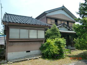 富山県高岡市中田