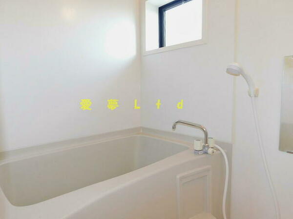 画像16:★浴室：換気窓有り安心