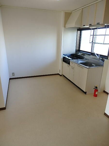 apartment 福島県岩瀬郡鏡石町中町102・105号室空き
旭町の賃貸情報を見る
物件地図