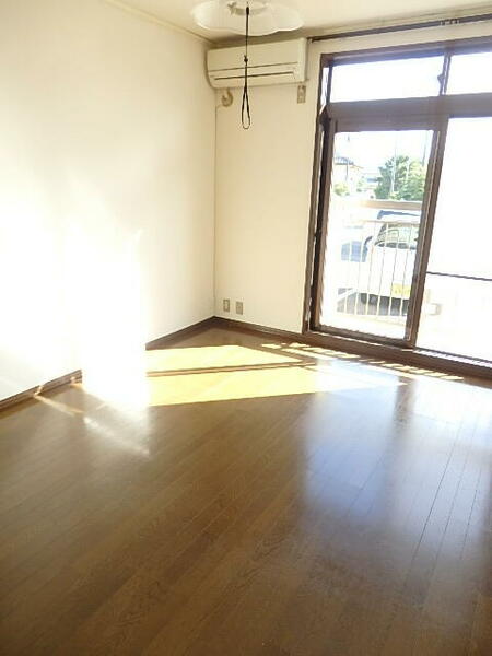 apartment 福島県岩瀬郡鏡石町中町102・105号室空き
旭町の賃貸情報を見る
物件地図