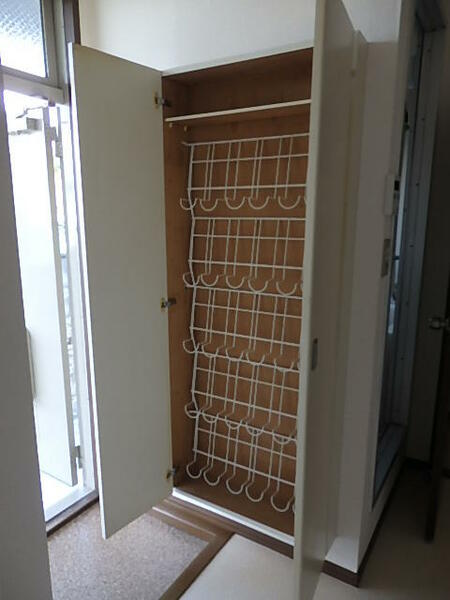 apartment 福島県岩瀬郡鏡石町中町102・105号室空き
旭町の賃貸情報を見る
物件地図