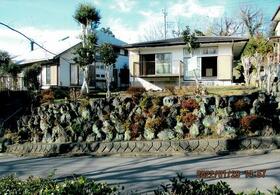 静岡県伊東市荻