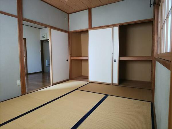 apartment 茨城県笠間市吉岡
地図を見る