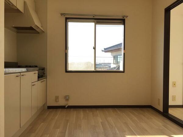 apartment 茨城県高萩市大字下手綱
地図を見る