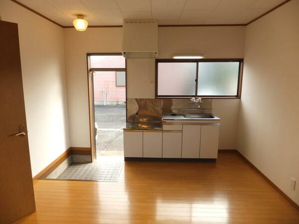 detached 茨城県潮来市須賀南
地図を見る