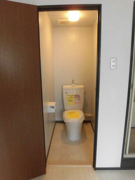 画像9:洋式の新品トイレです。