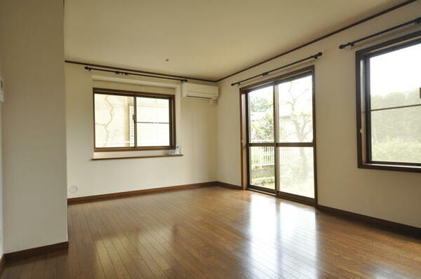 detached 東京都町田市能ヶ谷６丁目

地図を見る