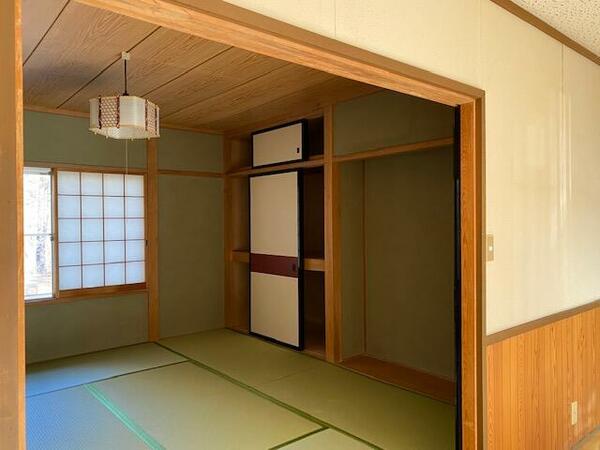 detached 群馬県吾妻郡嬬恋村大字鎌原大カイシコ
鎌原（大カイシコ）の賃貸情報を見る
物件地図