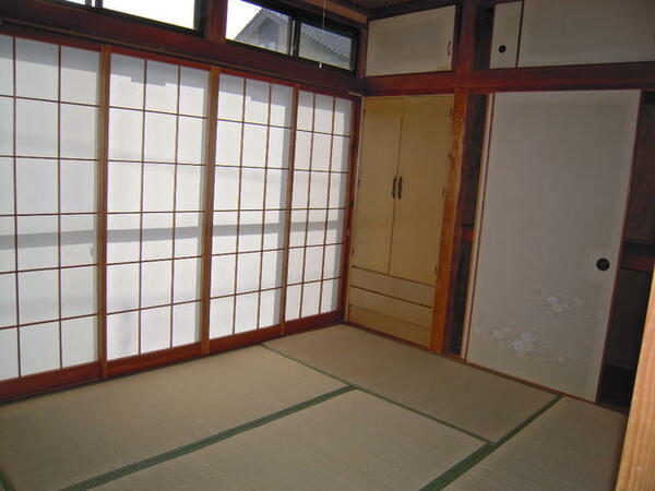 detached 群馬県沼田市高橋場町

地図を見る