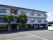 宿毛市山奈町山田&nbsp;3階建&nbsp;築25年のイメージ