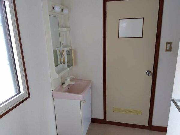 apartment 福島県会津若松市明和町
地図を見る