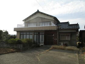 富山県下新川郡入善町入膳