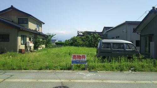 Land, Nyuzen Town, Toyama