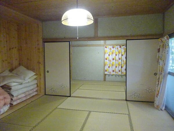 detached 群馬県吾妻郡嬬恋村大字鎌原大字鎌原字大カイシコ
地図を見る