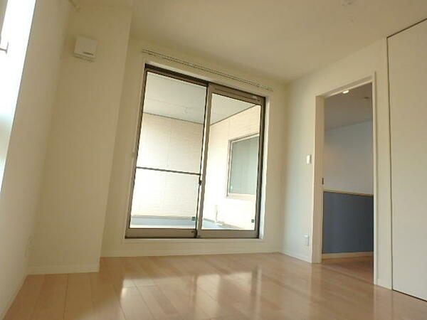 detached 東京都稲城市平尾１丁目

地図を見る