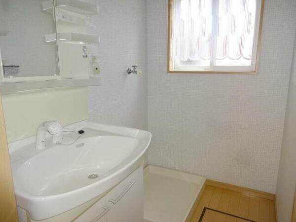 detached 茨城県稲敷郡美浦村大字土屋

地図を見る