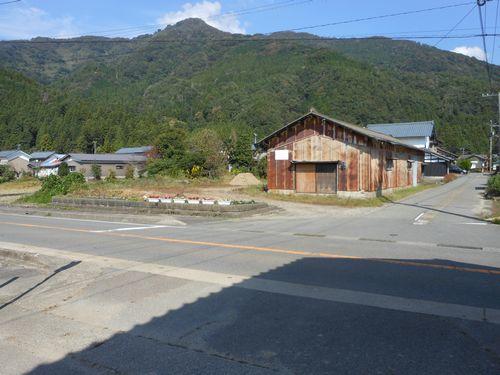 土地, 福井県 勝山市