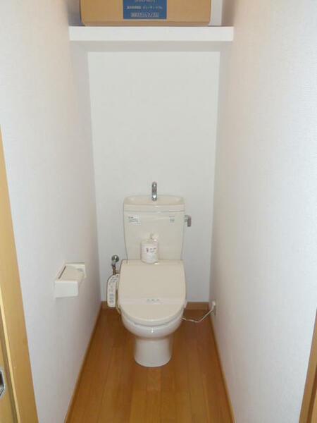 画像11:清潔感のあるトイレ。（写真は別のお部屋です。）