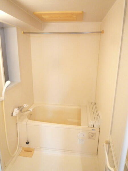 画像9:浴室乾燥機