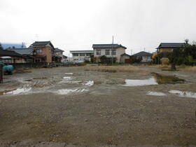 新潟県阿賀野市岡山町