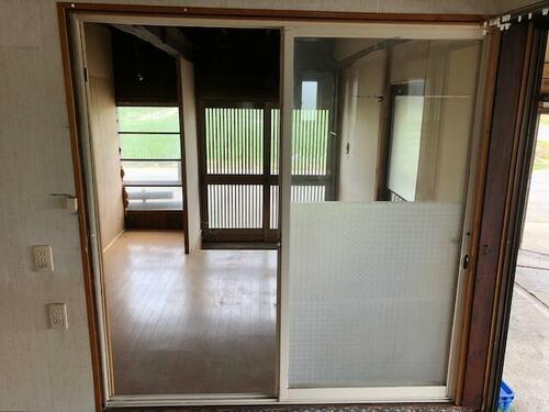 detached 秋田県横手市平鹿町浅舞字釜池