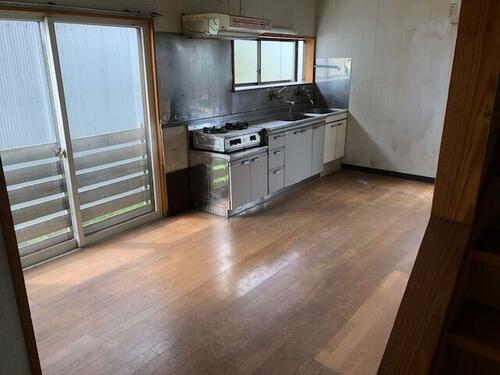 detached 秋田県横手市平鹿町浅舞字釜池