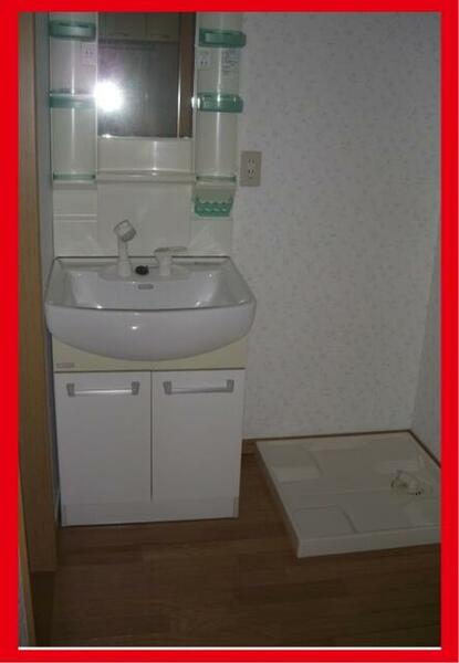 apartment 山形県新庄市金沢
物件地図