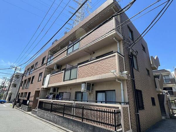 画像2:日吉駅徒歩９分　外観タイル貼りの綺麗なマンション