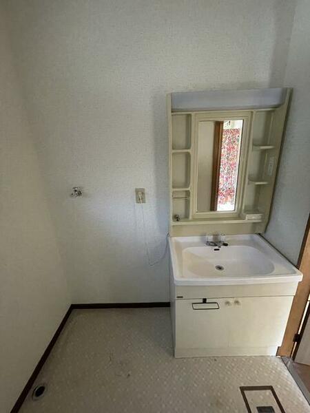 apartment 岩手県宮古市実田２丁目
実田の賃貸情報を見る
物件地図