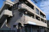 名古屋市名東区藤里町 3階建 築40年のイメージ