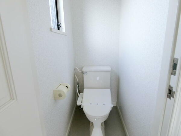 画像13:２階　トイレ