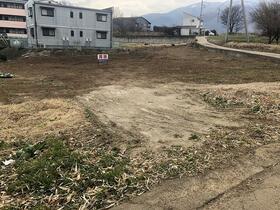 山梨県韮崎市藤井町駒井