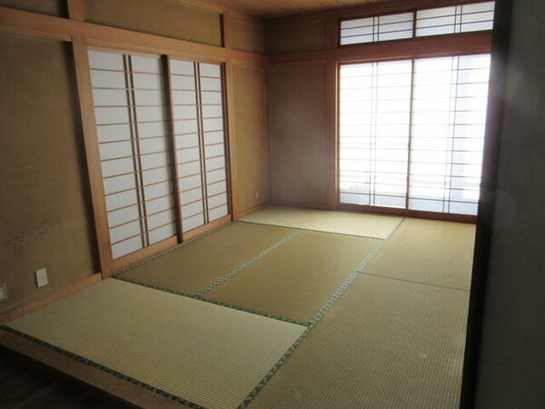 apartment 埼玉県桶川市若宮２丁目
地図を見る