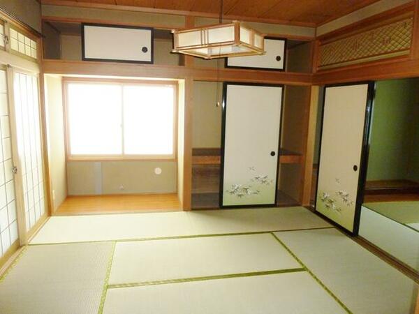 detached 山形県長井市清水町１丁目

地図を見る