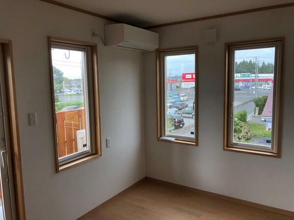 apartment 青森県上北郡おいらせ町住吉３丁目
住吉の賃貸情報を見る
物件地図