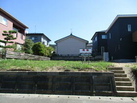 新潟県新潟市秋葉区松ヶ丘１丁目