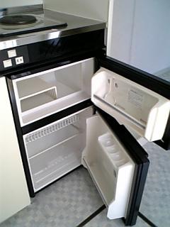 画像12:冷蔵庫のタイプが異なります。