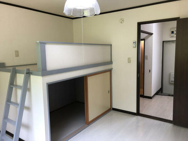 apartment 山形県東置賜郡高畠町大字泉岡
物件地図