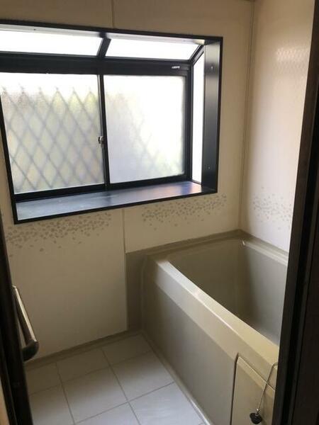 detached 埼玉県幸手市大字内国府間

地図を見る