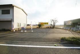 岐阜県羽島市竹鼻町狐穴