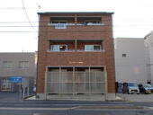 高松市藤塚町２丁目 3階建 築9年のイメージ