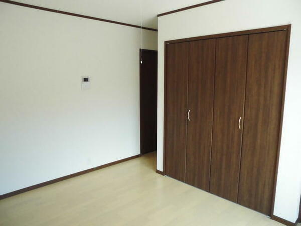 apartment 福島県双葉郡楢葉町大字上小塙字袖山川原
上小塙の賃貸情報を見る
物件地図