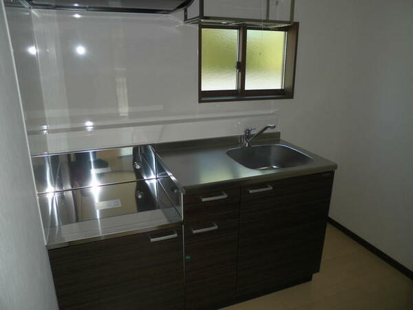 apartment 福島県双葉郡楢葉町大字上小塙字袖山川原
上小塙の賃貸情報を見る
物件地図