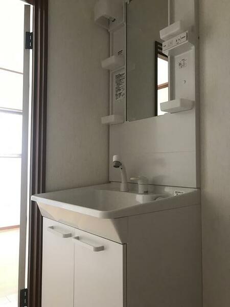 apartment 埼玉県入間郡毛呂山町岩井西２丁目
地図を見る