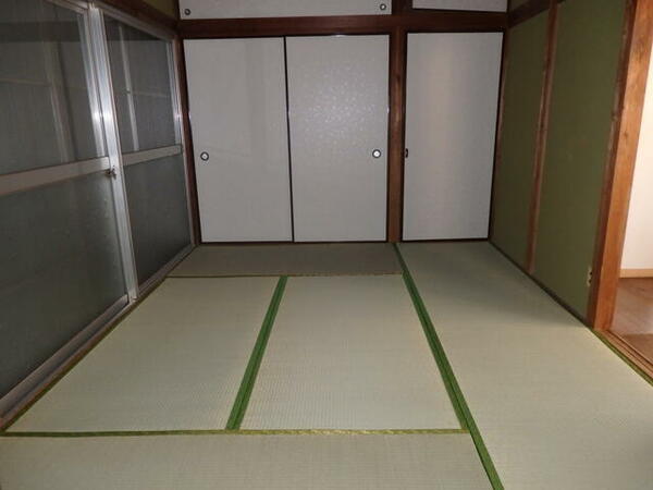 detached 東京都羽村市神明台１丁目

地図を見る