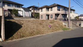 三重県亀山市アイリス町