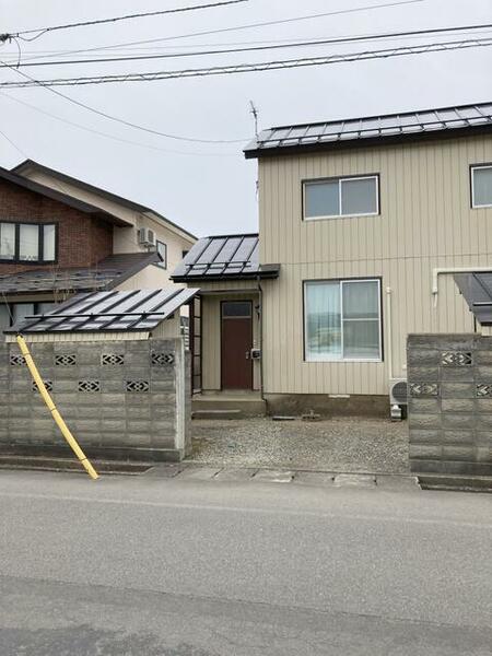 detached 山形県米沢市松が岬１丁目

地図を見る